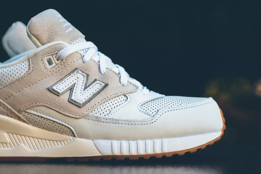 New Balance 530 Beige Kaugummi