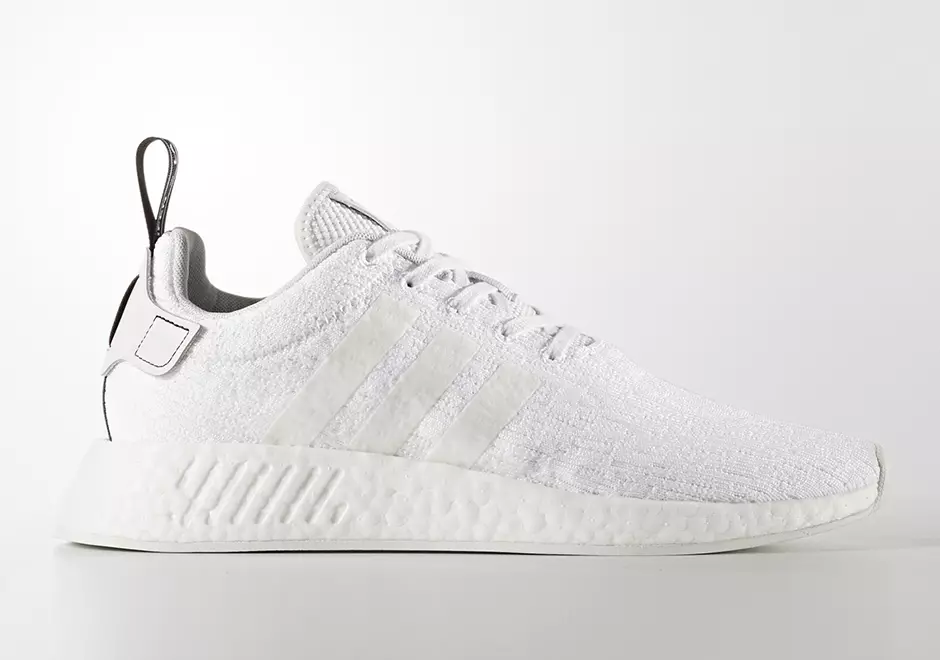 adidas NMD R2 2017년 7월