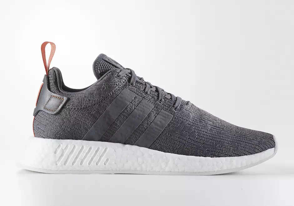 adidas NMD R2 júl 2017