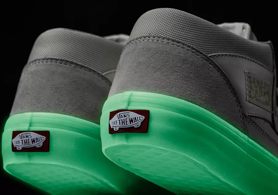 Pyramid Country Vans Half Cab Pro Glow in the Dark