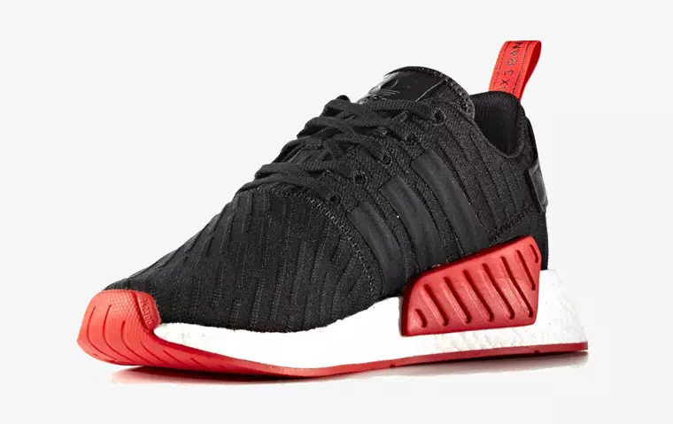 adidas NMD R2 Черный Белый Красный