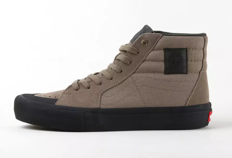 Vans Sk8-Hi Pro Releases in Dakota Roches charakteristischer Farbgebung