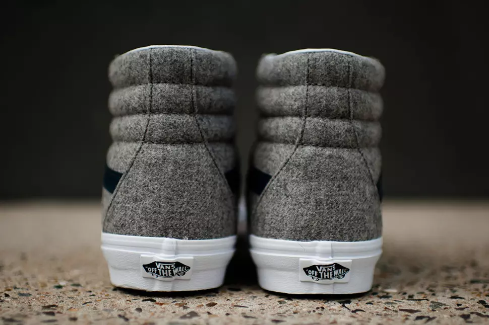 Перавыданне Vans SK8-Hi Varsity Grey