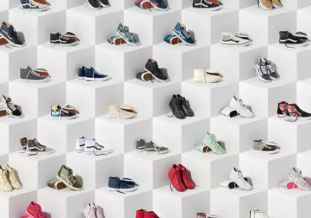 Vans が Sk8-Hi の 50 周年を祝う