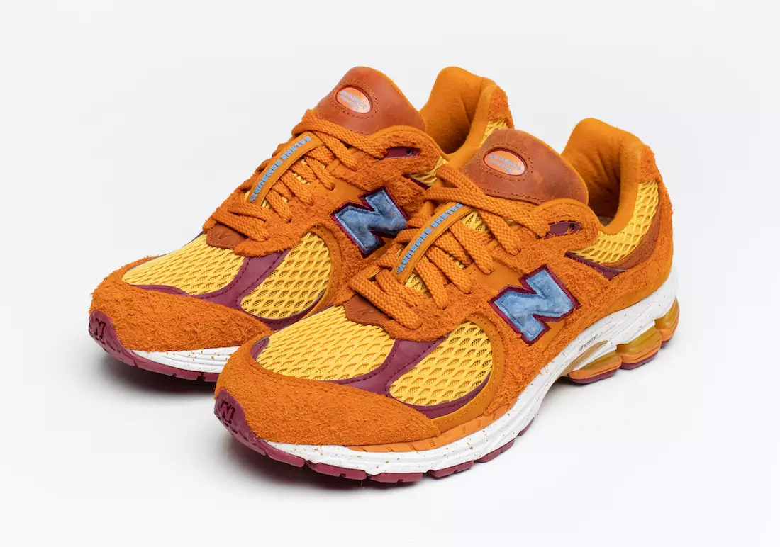 New Balance и Salehe Bembury обявяват сътрудничество за 2002R