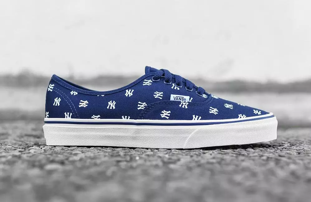 حزمة MLB x Vans Authentic Subway Series Pack