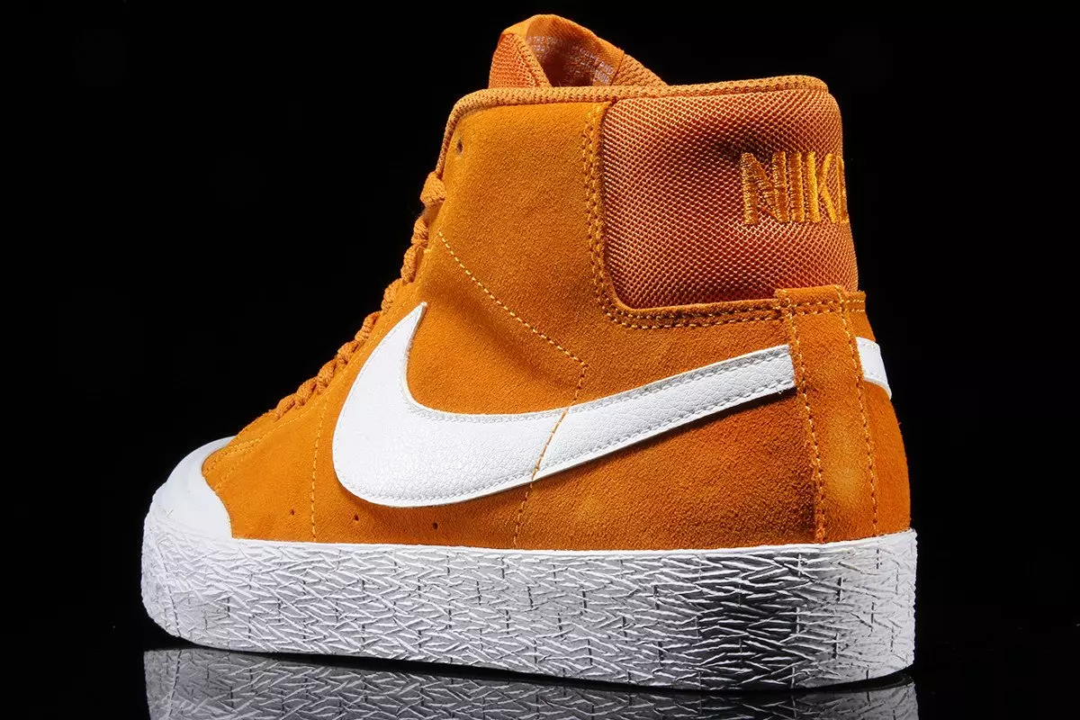 Nike SB Blazer Mid Circuit oranssi