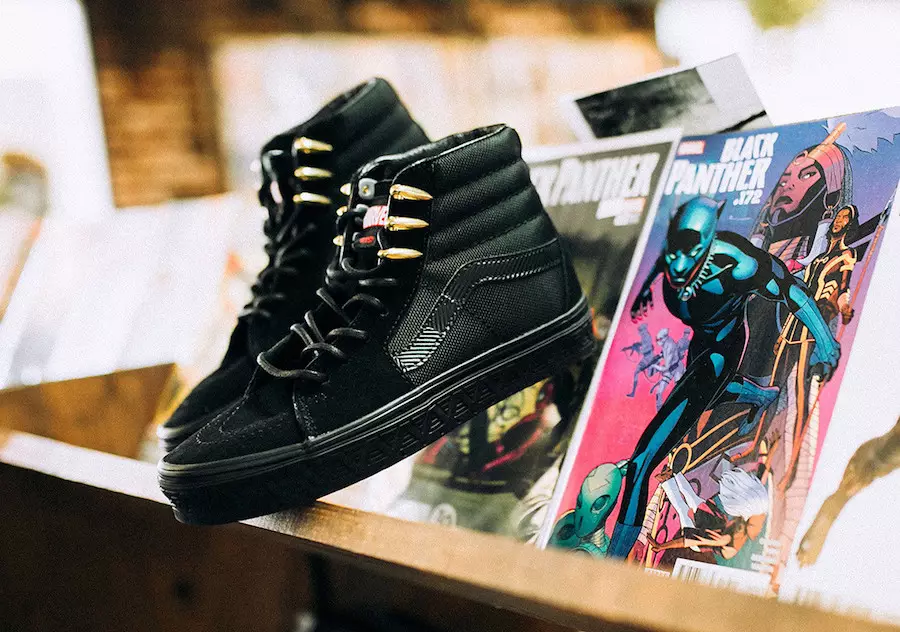 Vans Marvel Avengers пакети