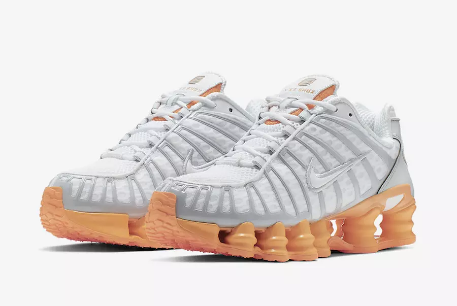 Uvolňovací Nike Shox TL s palivově oranžovou podrážkou