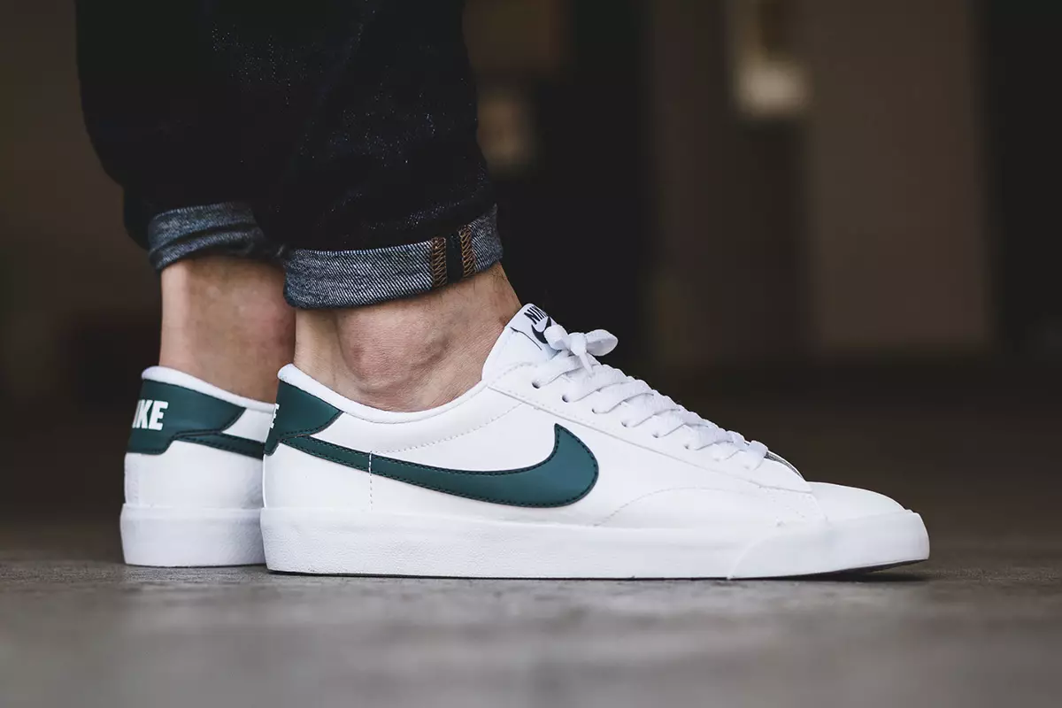 Nike Tennis Classic AC září 2016