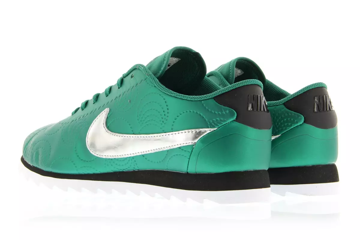 Nike WMNS Look of the City пакет Quickstrike