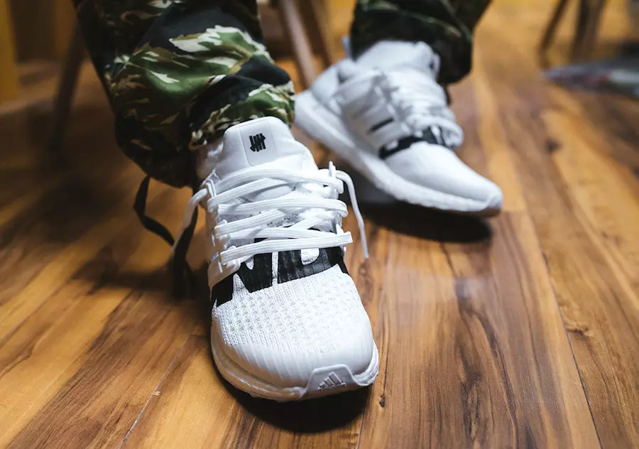 Undefeated x adidas Ultra Boost en