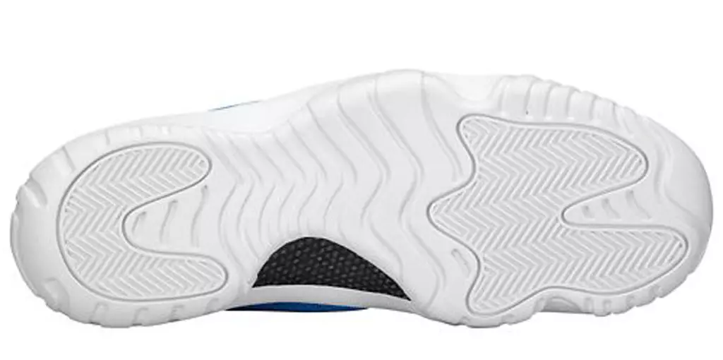 jordan-future-low-photo-blue-black-4