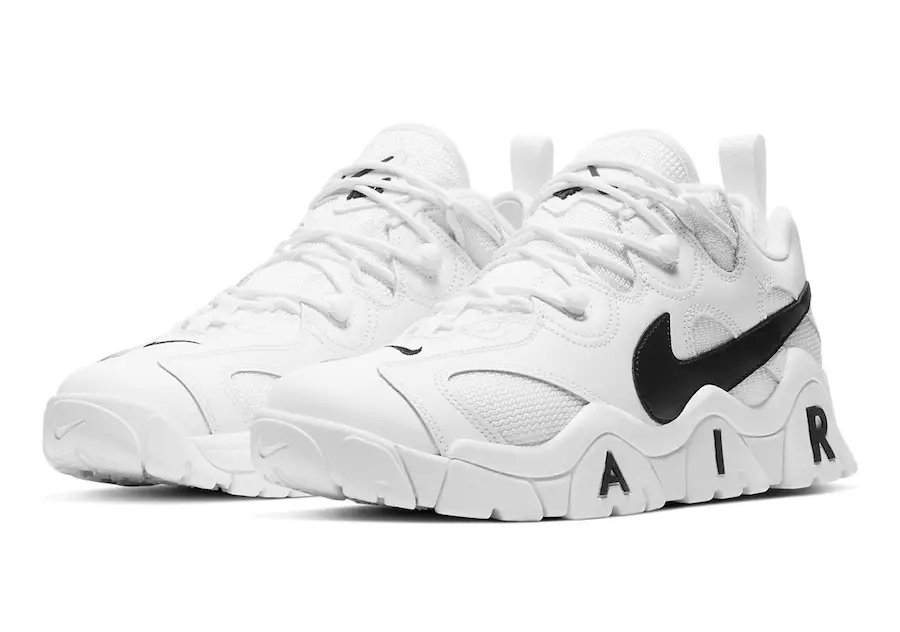 Nike Air Barrage נידעריק אין ווייַס און שוואַרץ