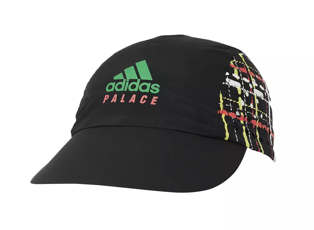 Palace adidas hattar