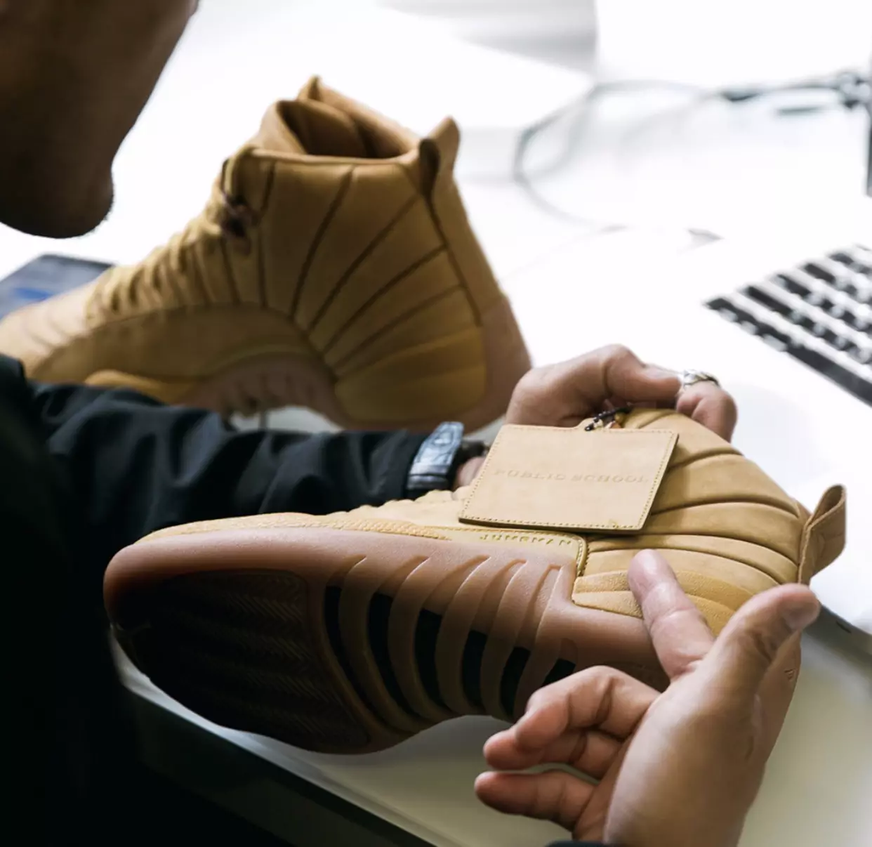 PSNY x Air Jordan 12 to'plami