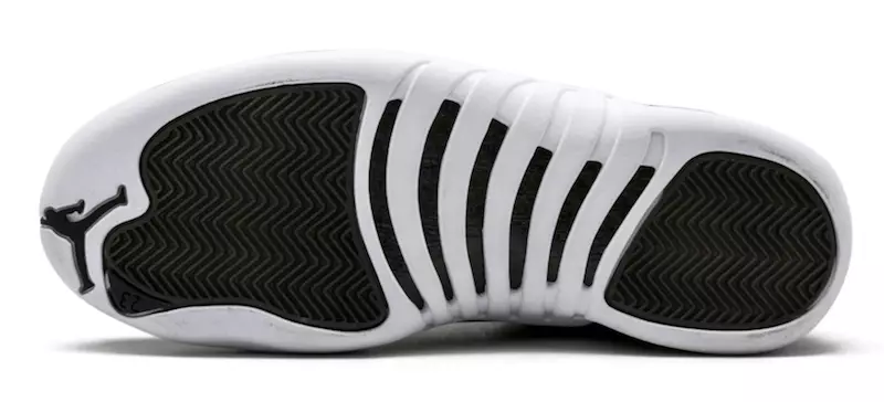 PSNY Air Jordan 12 do'stlar va oila pley-offlari Qora Oq 572646-849