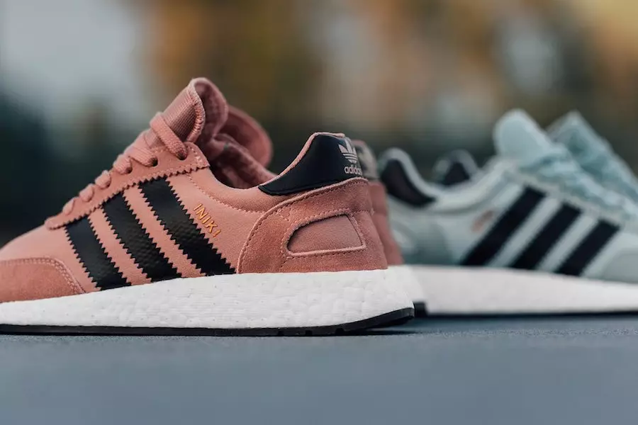 adidas әйелдерге арналған Iniki Runner Boost