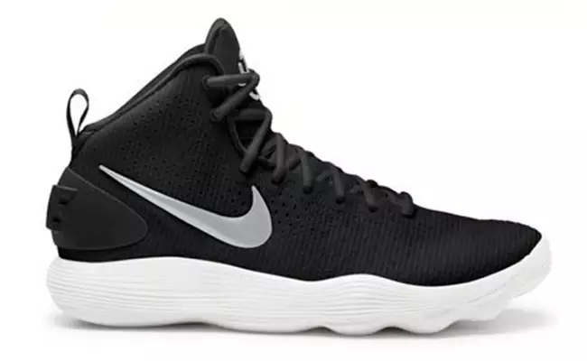 Nike Hyperdunk 2017 frumsýnd í ágúst