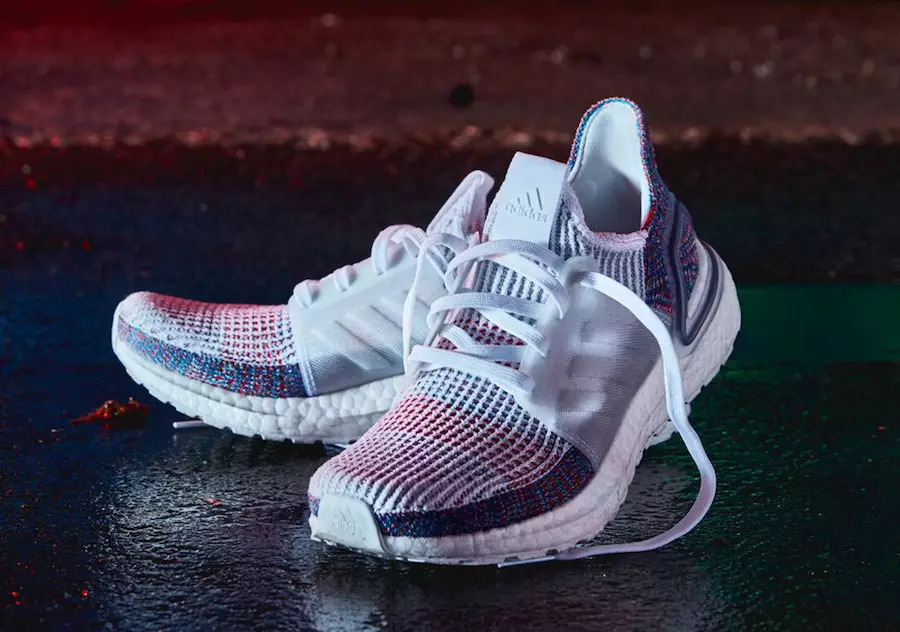 Adidas Ultra Boost 2019 Refract B37708 Дата выпуску