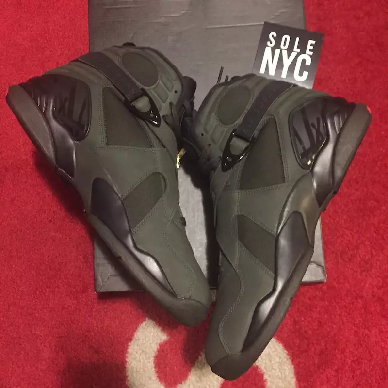 ရှုံးပွဲမရှိသော Air Jordan 8 Sequoia Olive Max Orange