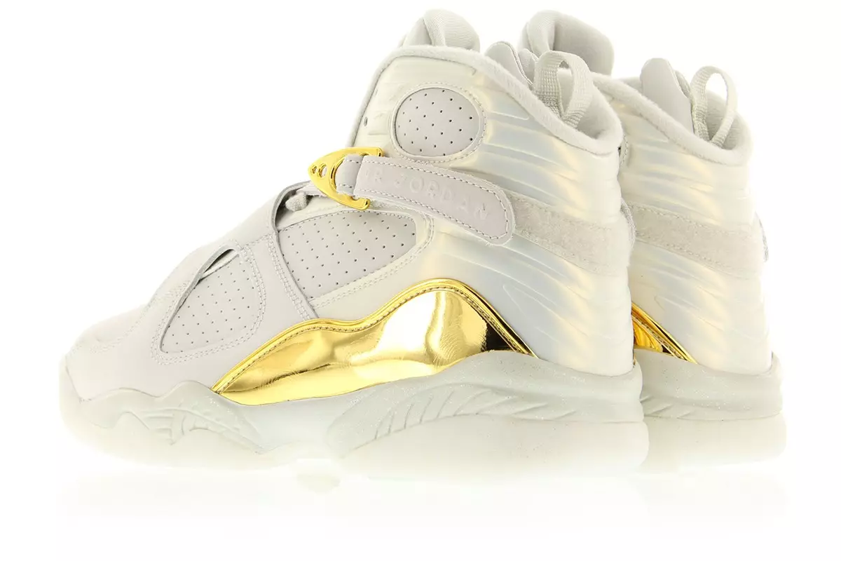 Air Jordan 8 Championship Trophy Championship Pack