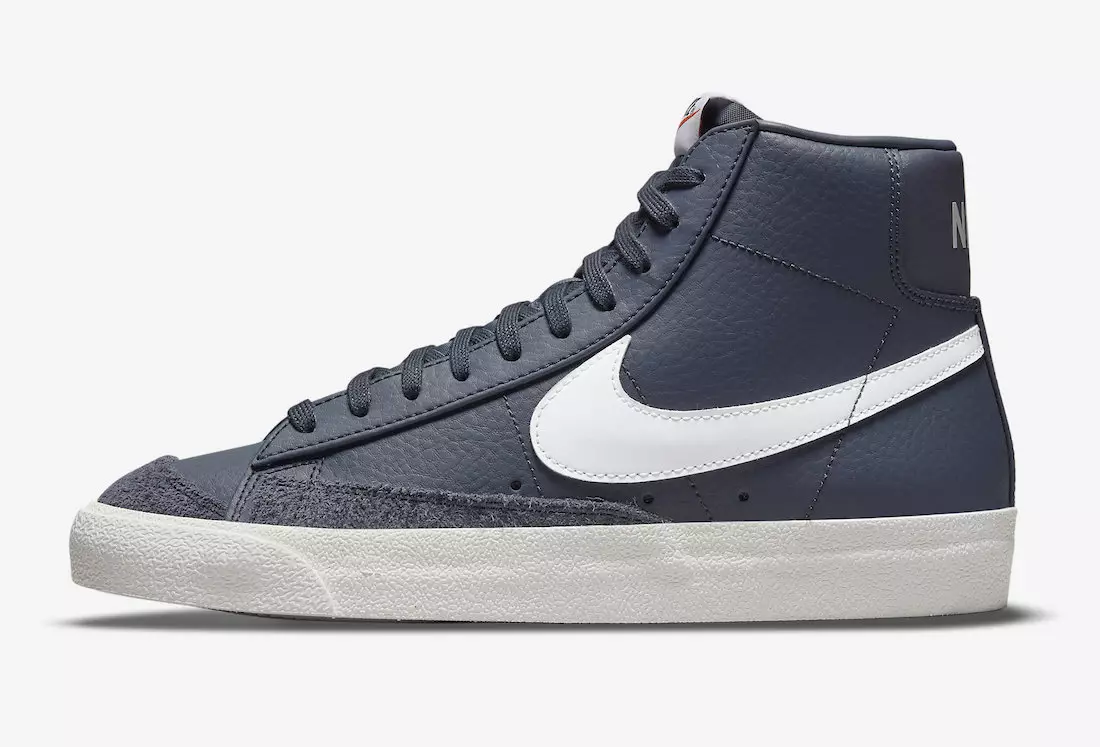 Nike Blazer Mid 77 Navy White BQ6806-401 Data de llançament