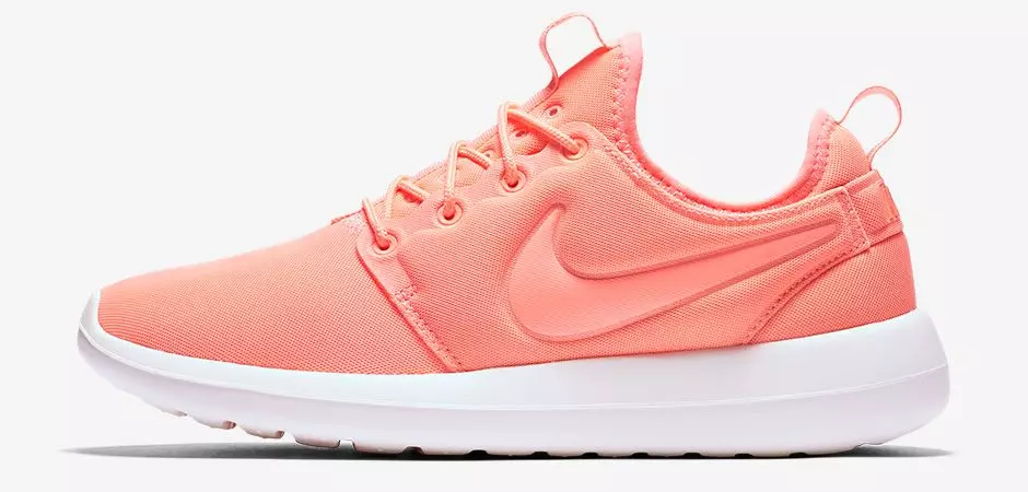 Nike Roshe Żewġ Data tal-Ħruġ