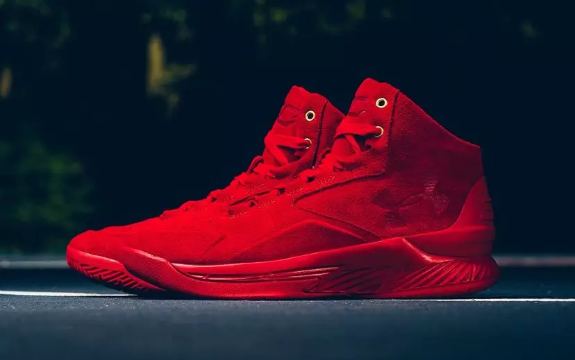 Koleksi Under Armour Curry Lux