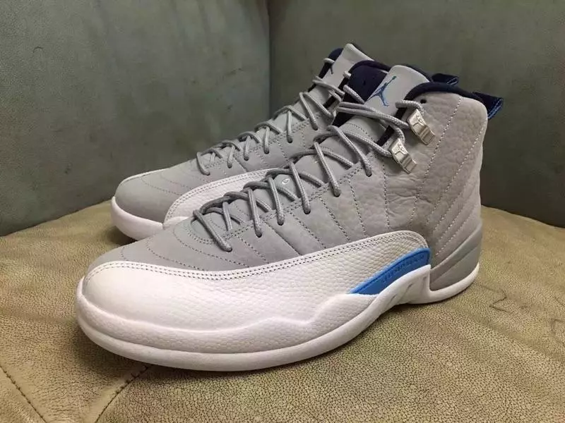 Air Jordan 12 Wolf Grey University Blu