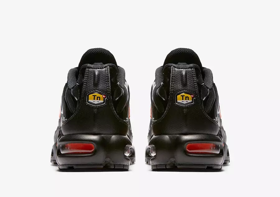 Nike Air Max Plus црн портокал AO9564-001