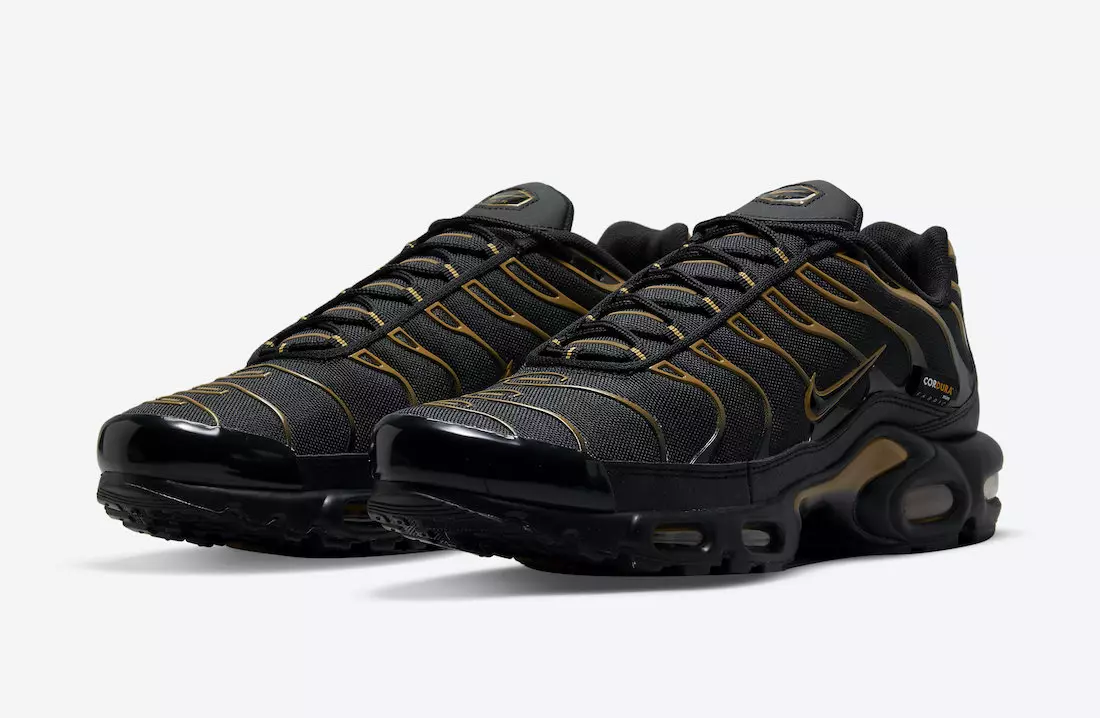 Nike Air Max Plus бо Cordura барои тирамоҳ/зимистони соли 2021 муҷаҳҳаз шудааст