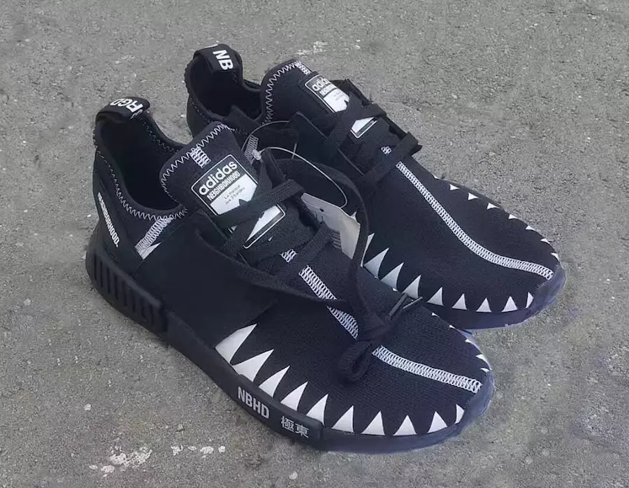 Հարեւանություն adidas NMD Black Boost