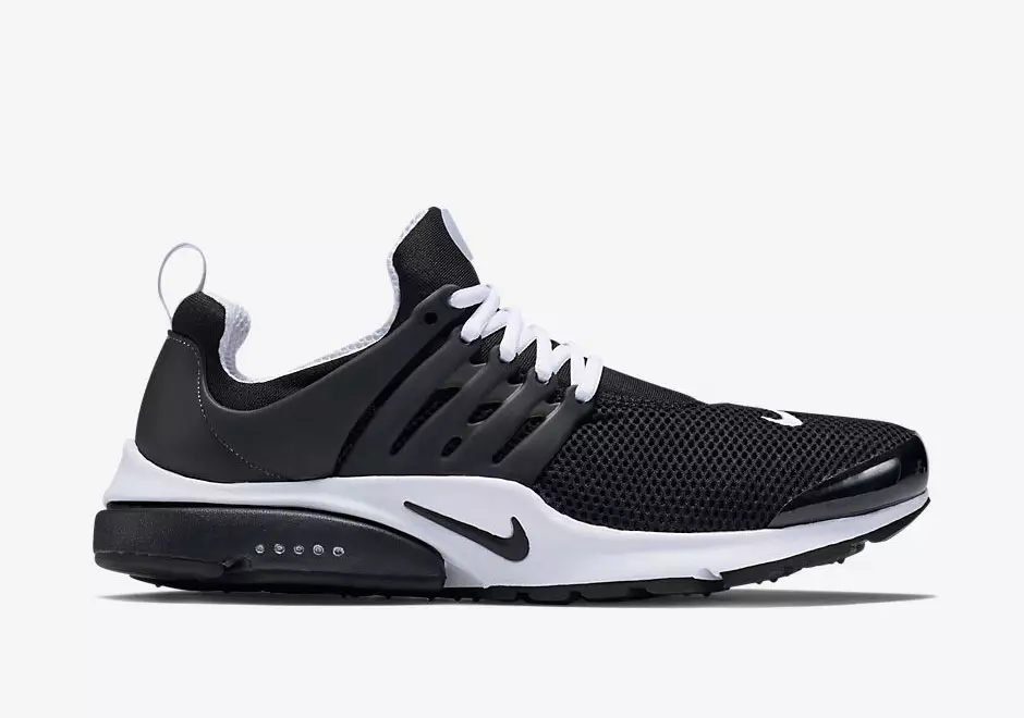 Nike Air Presto အနက်ရောင် အဖြူရောင်ကို ရှူရှိုက်ပါ။