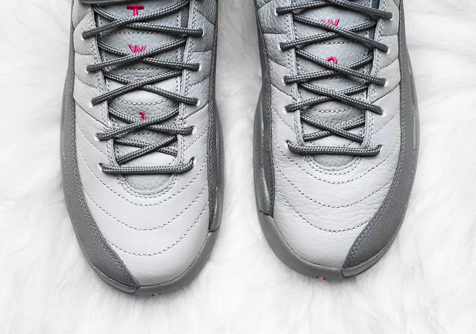 Air Jordan 12 GS וואלף גריי לעבעדיק ראָזעווע מעלדונג טאָג