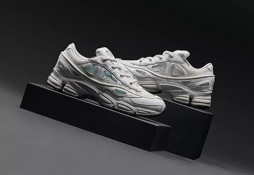 Raf Simons adidas Ozweego 3 Automne 2017