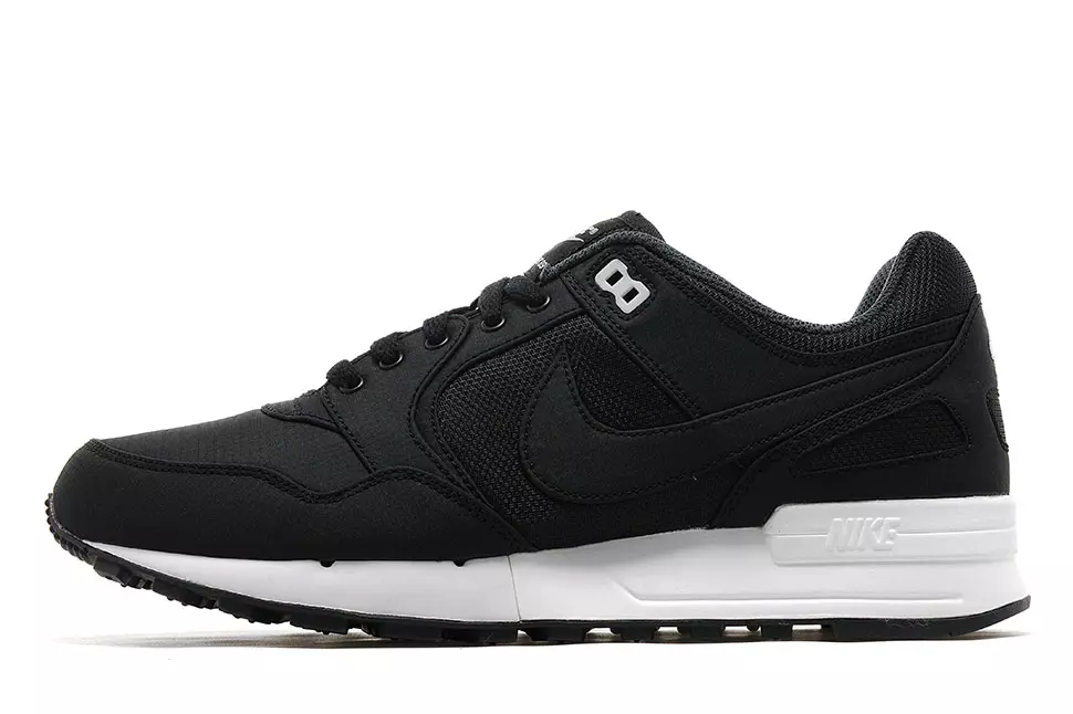 Nike Air Pegasus 89 “Black/White”