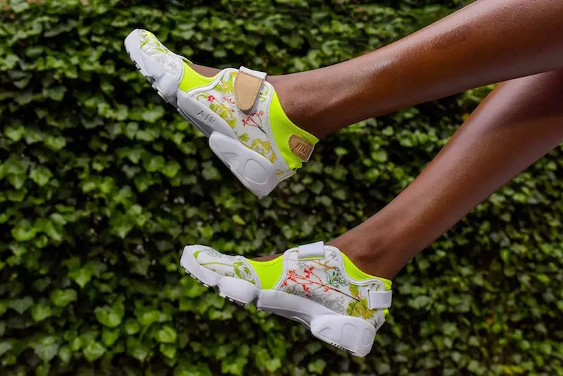 Bộ sưu tập Liberty x NikeCourt