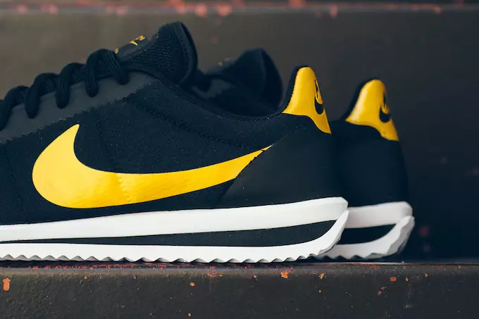 Nike Cortez Ultra Czarne Złoto