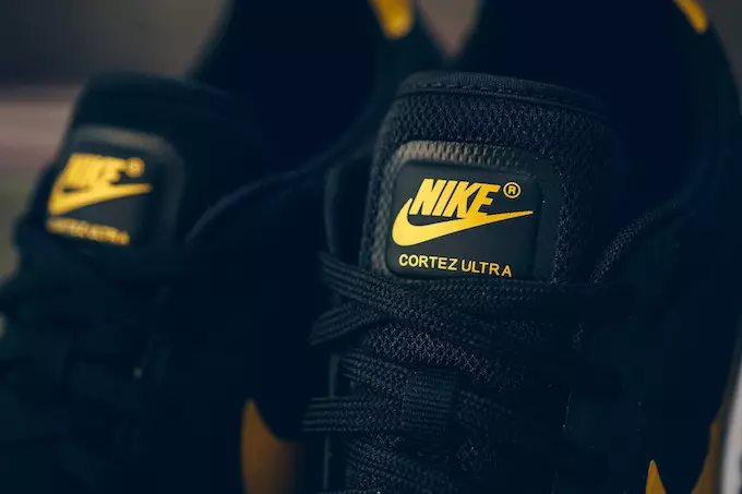 Nike Cortez Ultra қара алтын