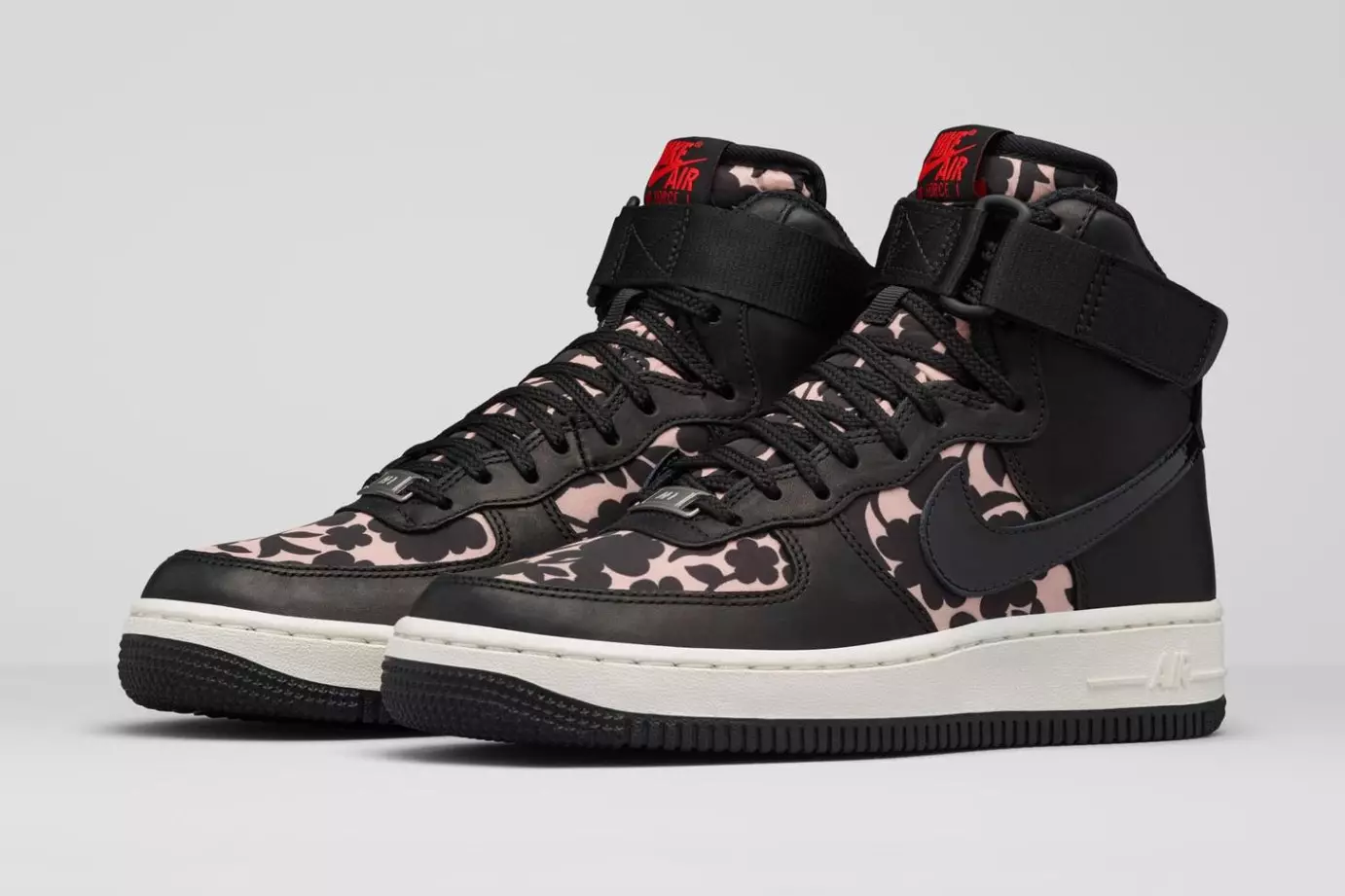 Collezione Liberty x Nike 2015 per le feste