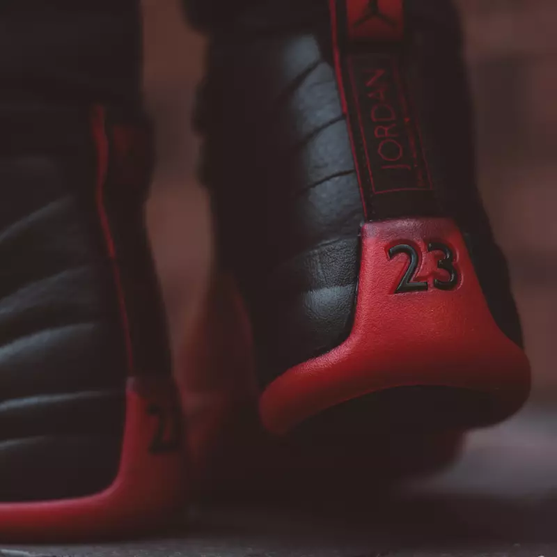 Тұмау ойыны Air Jordan 12 2016 On Feet