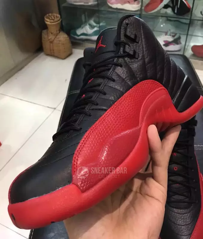 Παιχνίδι γρίπης Black Red Air Jordan 12 Retro