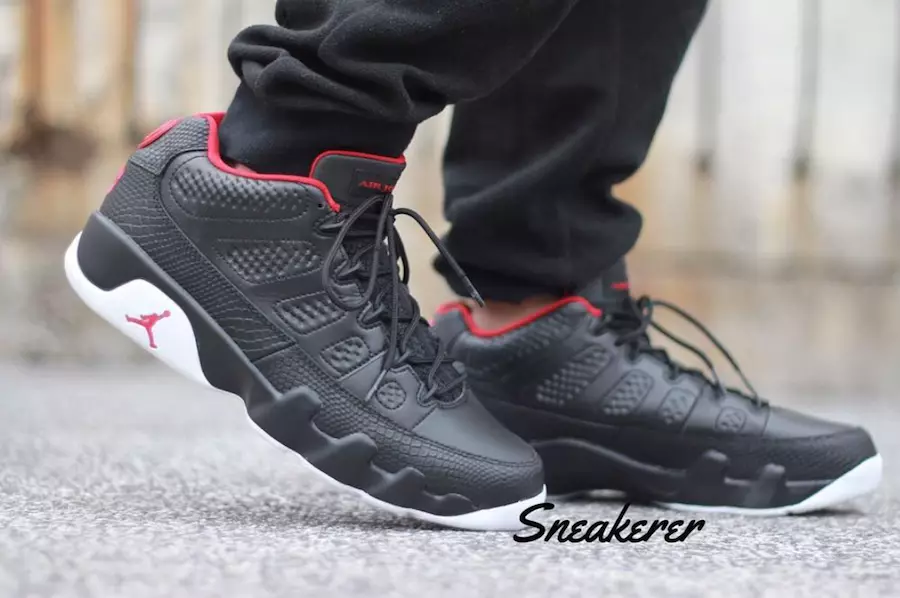 Air Jordan 9 Rendah Chicago Bulls Hitam Merah Putih