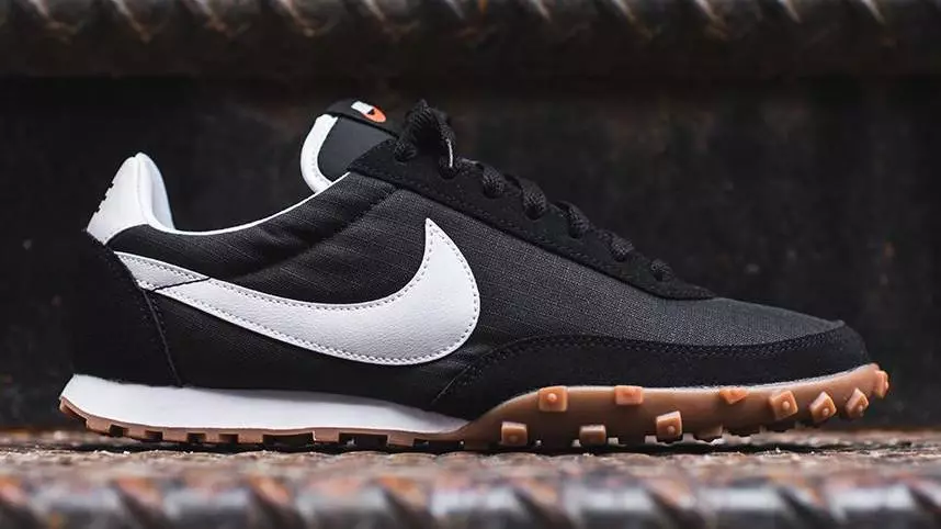 Nike Waffle Racer Black Gum