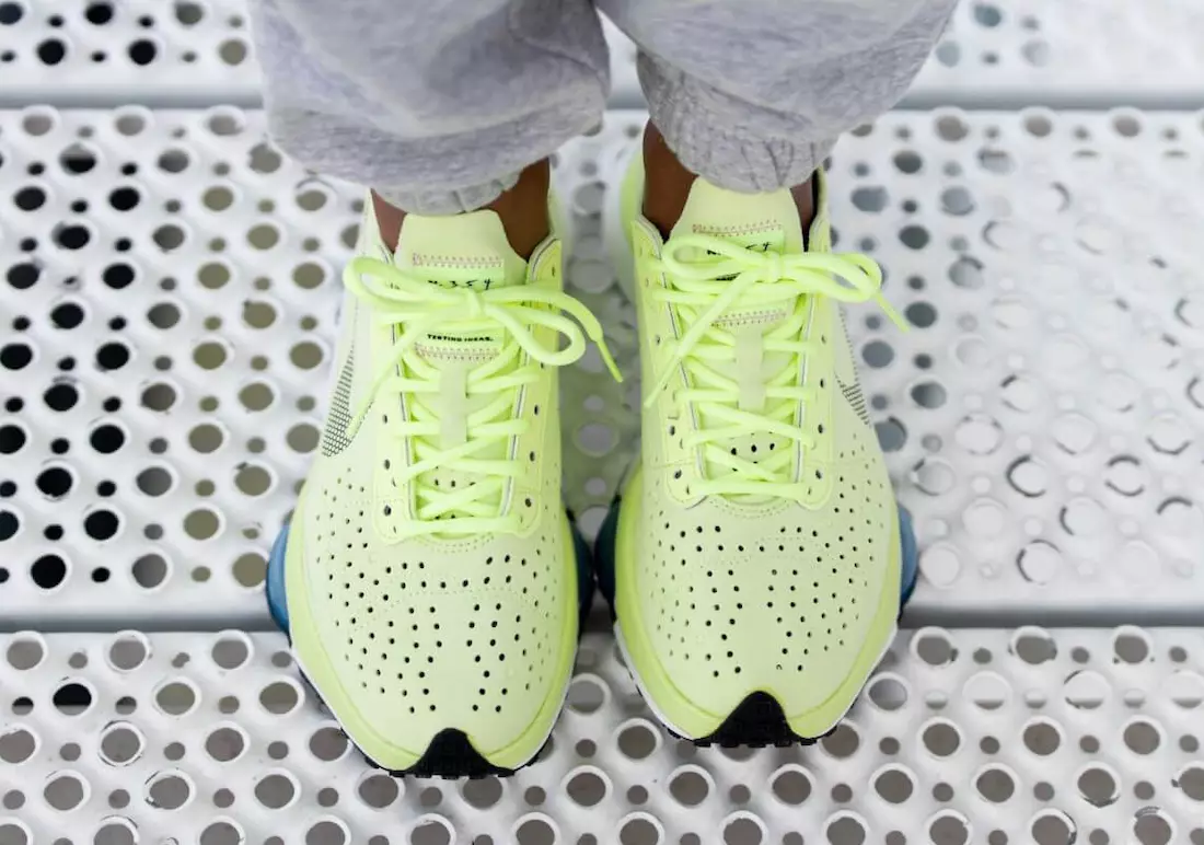 Nike Air Zoom Type Barely Volt CZ1151-700 Chiqarilgan sanasi