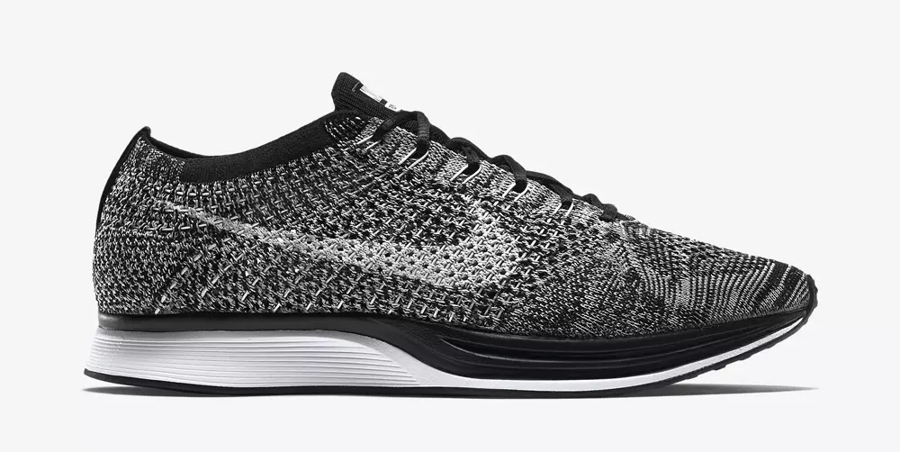 Nike Flyknit Racer Oreo 2.0.0 تحديث