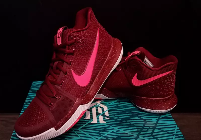 Data de lançamento do Nike Kyrie 3 Hot Punch Team Red