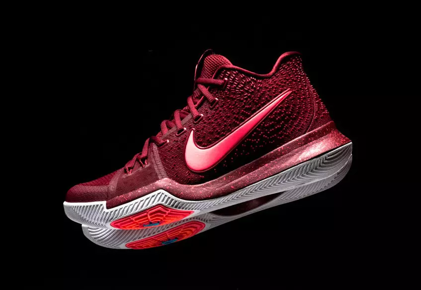 Nike Kyrie 3 Hot Punch Equipo Rojo Blanco 852395-681