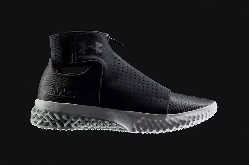 Under Armour が 300 ドルの 3D プリント スニーカーを発表